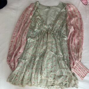 Long sleeve floral dress